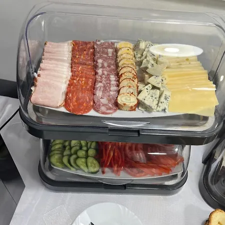 Boss Zabawa Sylwestrowa Z Dj-em 3* Dziwnów